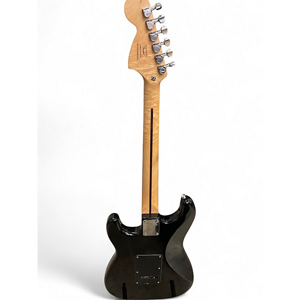 Used 2016 Squier Affinity Stratocaster Black Solid Body Electric Guitar