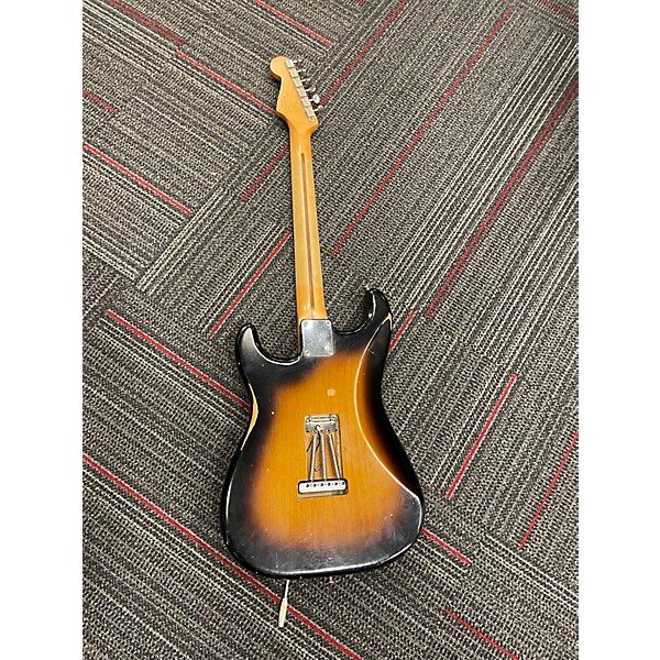 Used 2019 Fender Road Worn 1950S Stratocaster 2 Tone Sunburst Solid Body Electric Guitar