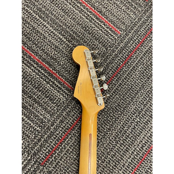 Used 2019 Fender Road Worn 1950S Stratocaster 2 Tone Sunburst Solid Body Electric Guitar