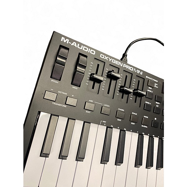 Used M Audio OXYGEN PRO MINI