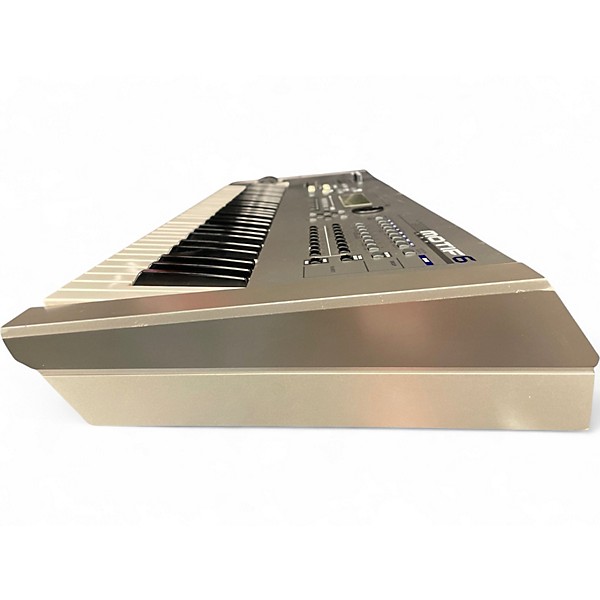 Used Yamaha Motif 6 61 Key Keyboard Workstation