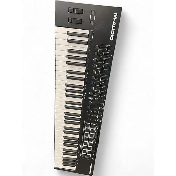 Used M-audio OXYGEN PRO 61 MIDI Controller