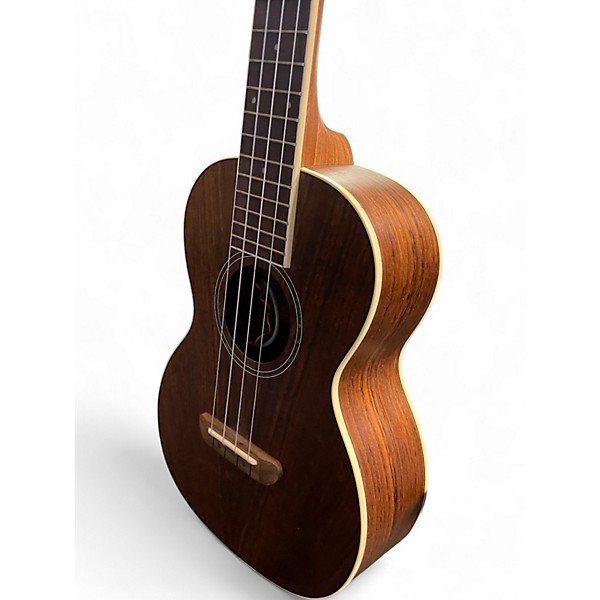 Used Fender rincon Brown Ukulele