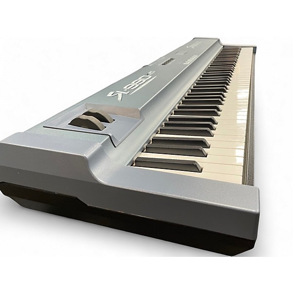 Used Studiologic SL990 Pro 88 Key MIDI Controller