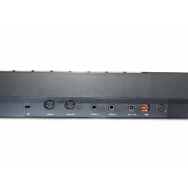 Used Native Instruments Komplete Kontrol S61 MKII MIDI Controller