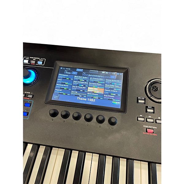 Used Yamaha MONTAGE 88 M8 Keyboard Workstation