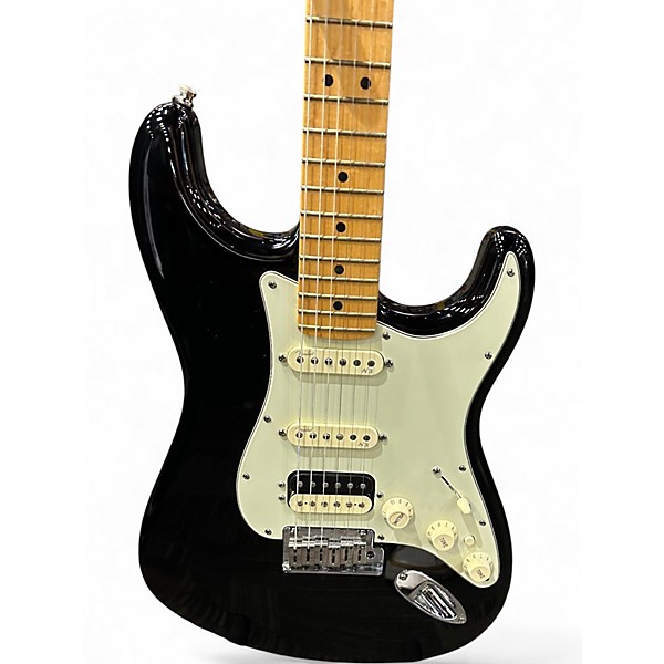 Used Fender AMERICAN DELUXE STRATOCASTER SHAWBUCKER Black Solid Body Electric Guitar