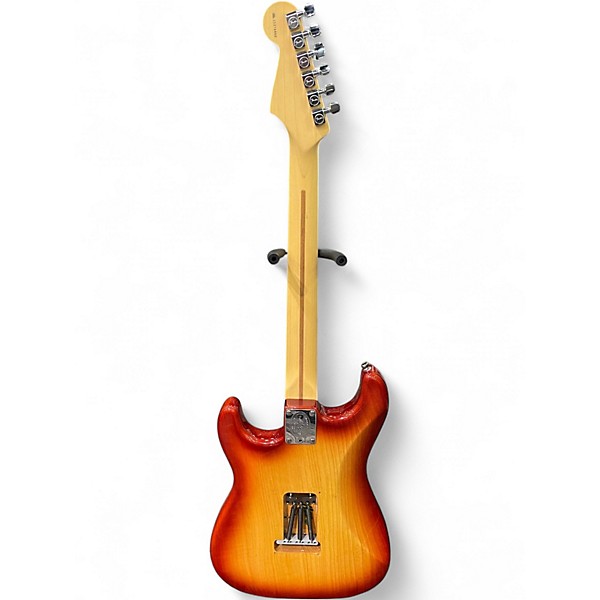 Used 2008 Fender USA STRATOCASTER Sienna Sunburst Solid Body Electric Guitar