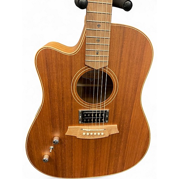 Used Cole Clark FL2EC-BLBL-HUM LEFT-HANDED Natural Acoustic Electric Guitar