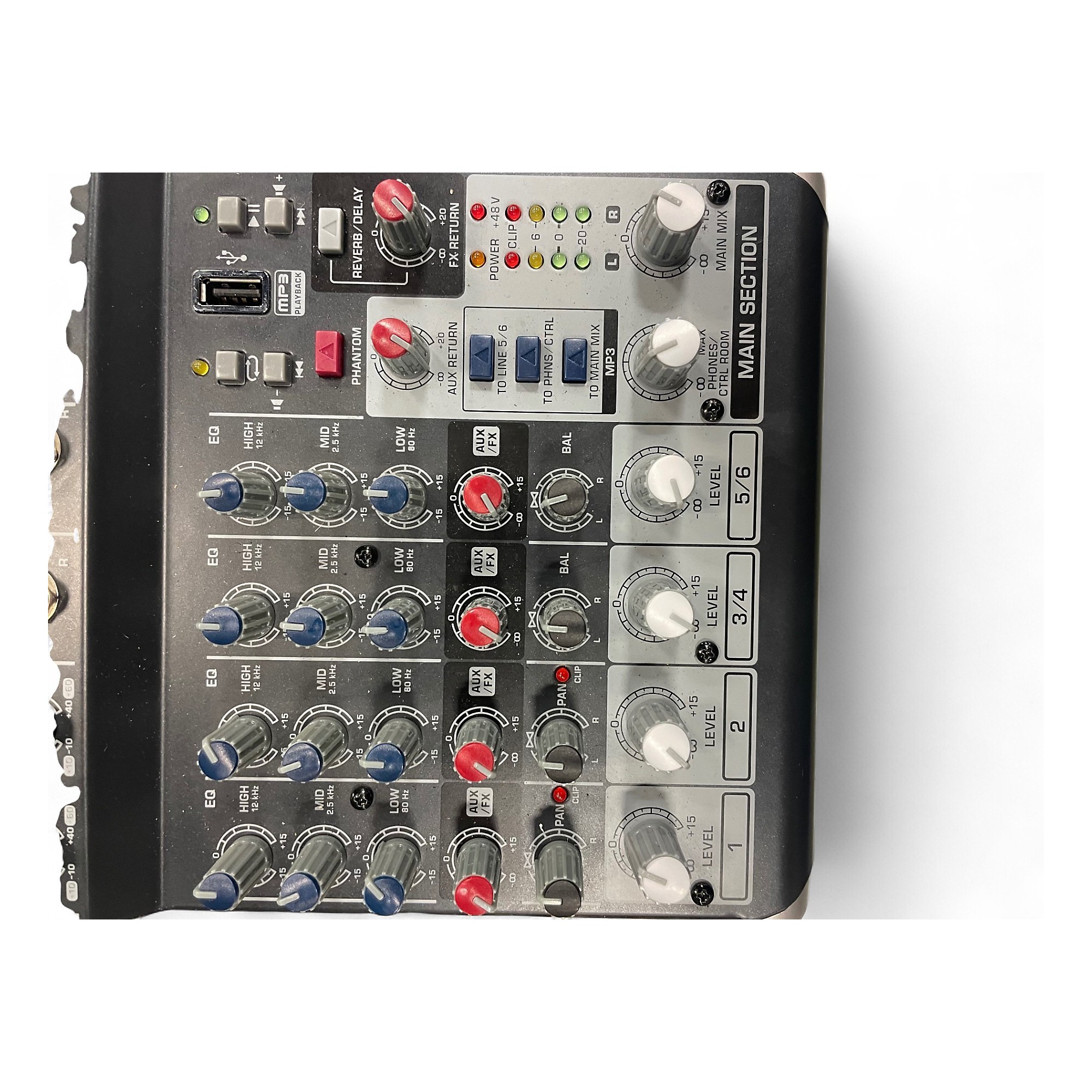 Used Behringer XENYX QX602MP3 Powered Mixer | Guitar Center