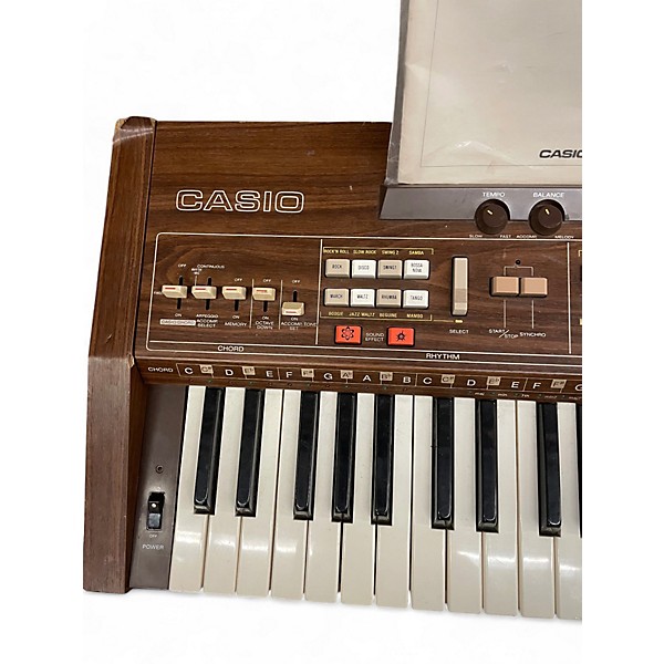 Used Casio CASIOTONE 701 Organ