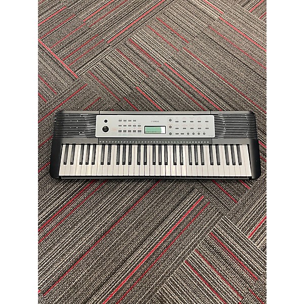 Used Yamaha YPT280 Portable Keyboard