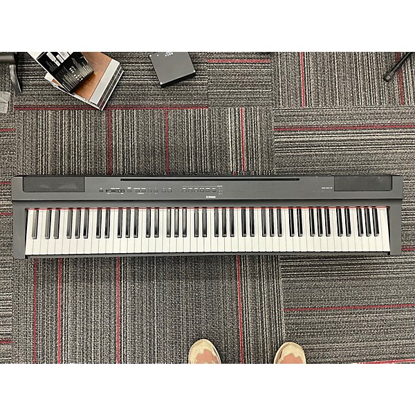 Used Yamaha P125B Digital Piano