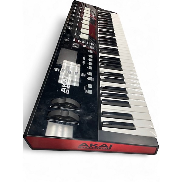 Used Akai Professional Advance 61 MIDI Controller