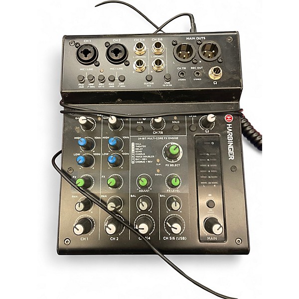 Used Harbinger lx8 Powered Mixer