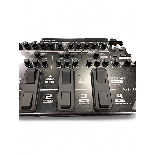 Used BOSS ME-90 Pedal Board
