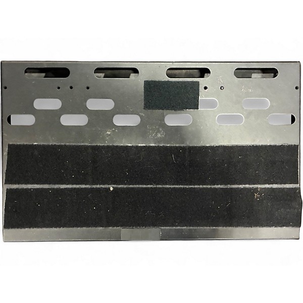 Used Voodoo Lab DINGBAT MEDIUM Pedal Board