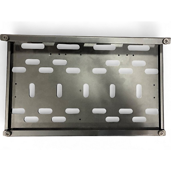 Used Voodoo Lab DINGBAT MEDIUM Pedal Board