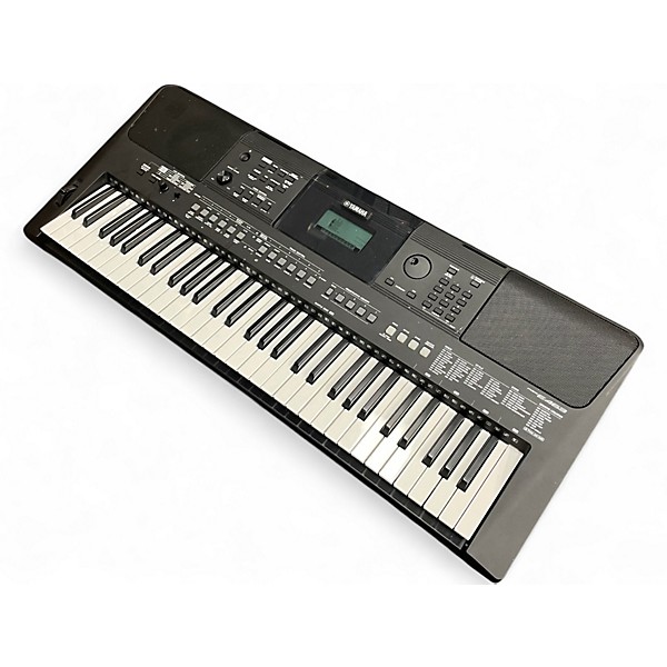Used Yamaha PSRE463 61 key Portable Keyboard