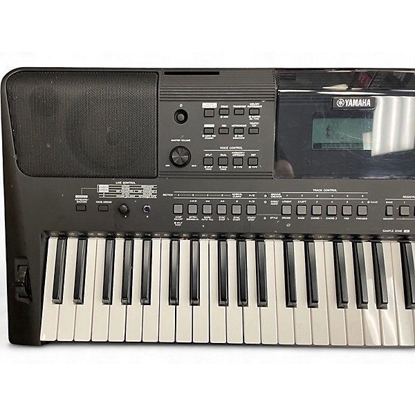 Used Yamaha PSRE463 61 key Portable Keyboard