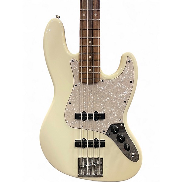 Used Fender Standard Jazz Bass Alpine White Electric Bass Guitar