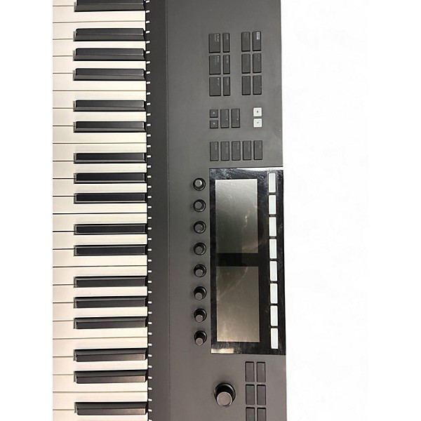 Used Native Instruments Komplete Kontrol S88 MIDI Controller