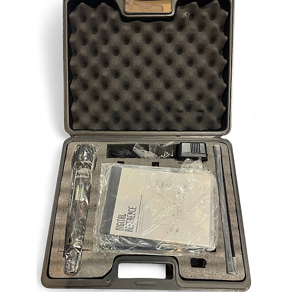 Used Digital Reference DR4600 Handheld Wireless System