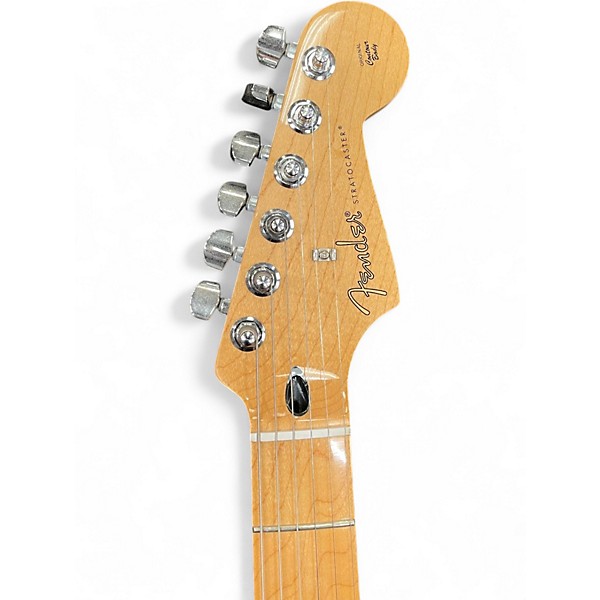 Used 2021 Fender Limited Edition Player Stratocaster Plus Top HSS Trans Green Solid Body Electric Guitar