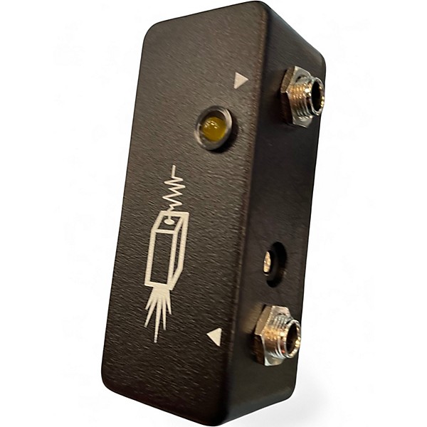 Used JHS Pedals Little Black Buffer Effect Pedal