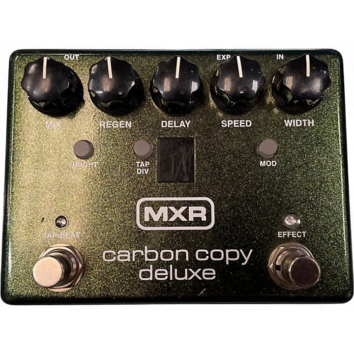 Used MXR Carbon Copy Deluxe Effect Pedal | Guitar Center