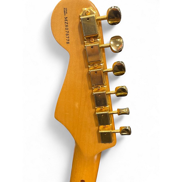 Used Fender Deluxe Stratocaster Sapphire Blue Trans Solid Body Electric Guitar