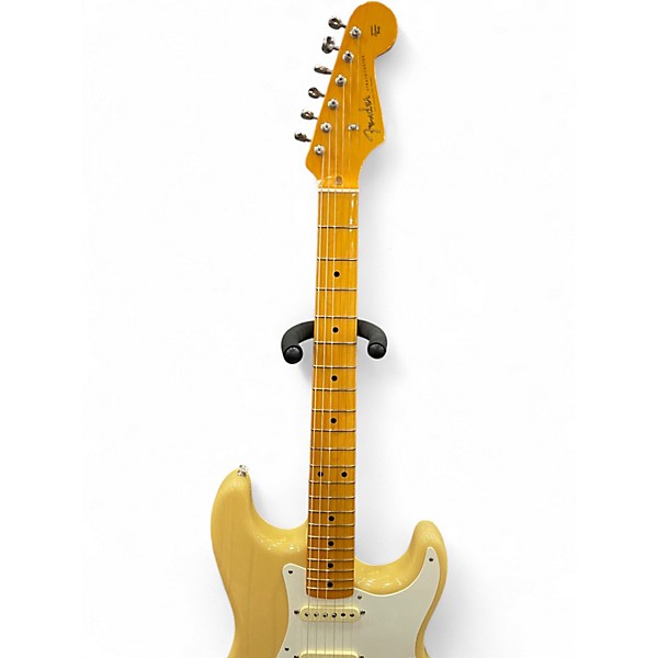 Used Fender 1957 American Vintage Stratocaster Blonde Solid Body Electric Guitar