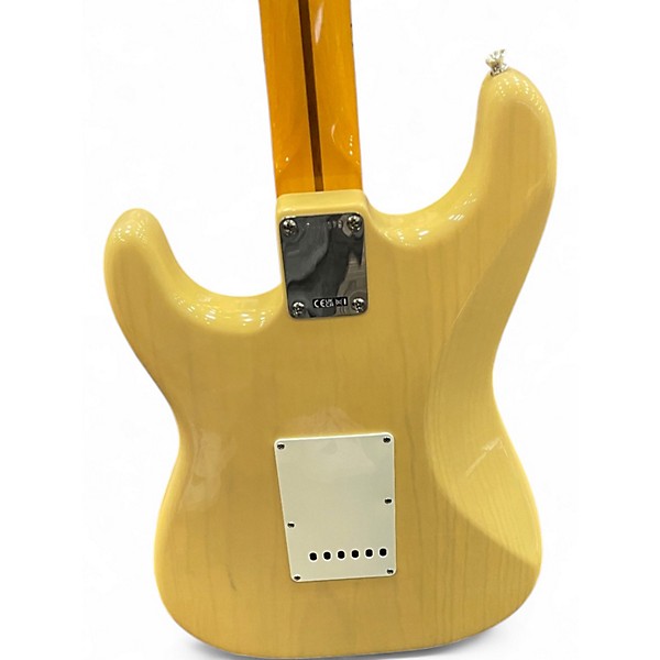 Used Fender 1957 American Vintage Stratocaster Blonde Solid Body Electric Guitar