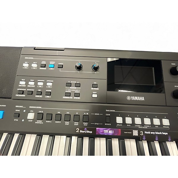 Used Yamaha PSRE483 Keyboard Workstation