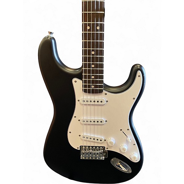 Used Squier Debut Stratocaster Black Solid Body Electric Guitar