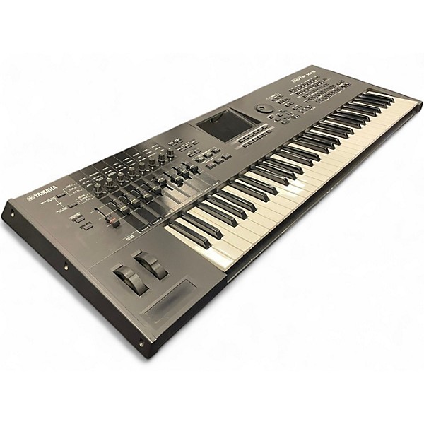 Used Yamaha Motif XF6 61 Key Keyboard Workstation