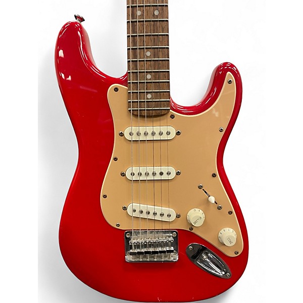 Used Squier Mini Affinity Stratocaster Dakota Red Electric Guitar