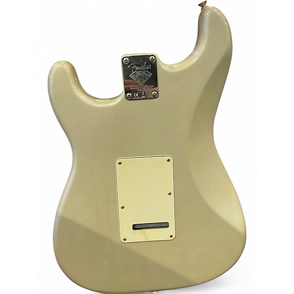Used 2006 Fender 60th Anniversary Stratocaster Blizzard Pearl Solid Body Electric Guitar