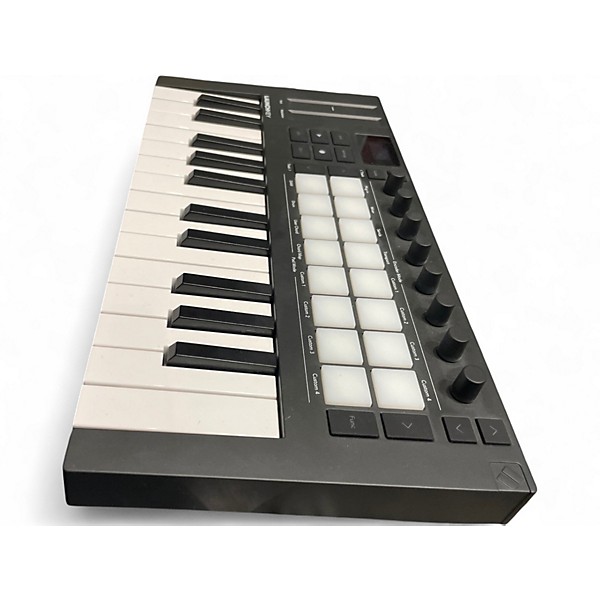 Used Novation Launchkey 25 Key MIDI Controller
