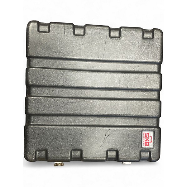 Used SKB 10U RACK CASE Utility Case