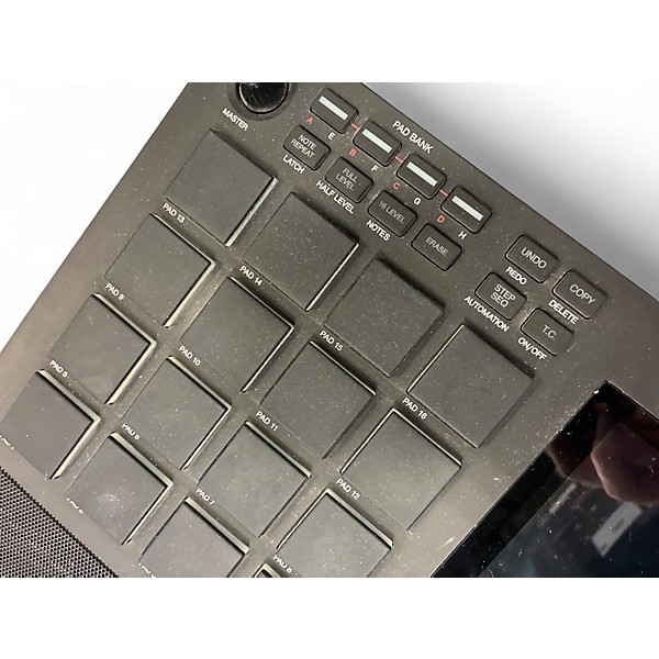 Used Akai Professional MPC Live II DJ Controller