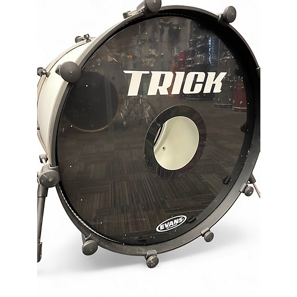 Used Trick 5 Piece RPM Vented Aluminum White Drum Kit