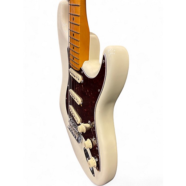Used Fender American Professional II Stratocaster Olympic White Solid Body Electric Guitar