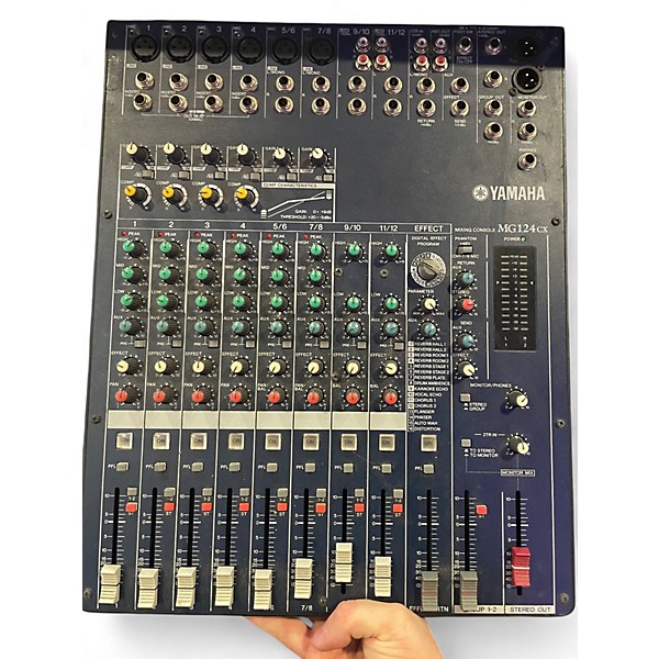 Used Yamaha MG124CX Unpowered Mixer