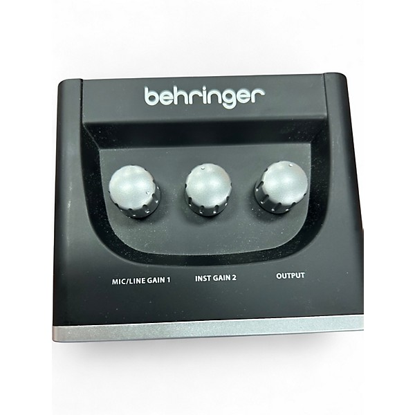 Used Behringer U-phoria UM2 Audio Interface