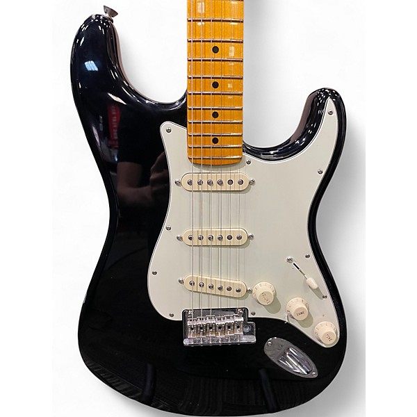 Used Fender American Professional II Stratocaster Black Solid Body Electric Guitar