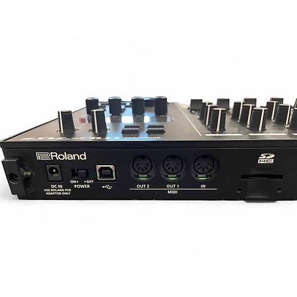Used Roland MC-707 Groovebox Production Controller