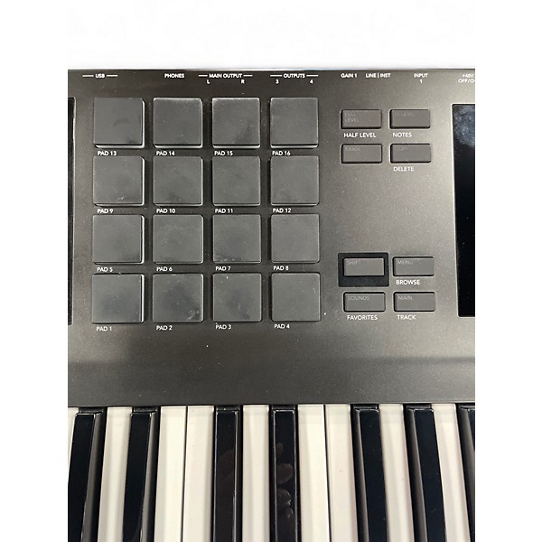 Used Akai Professional MPC Key 61 Keyboard Workstation