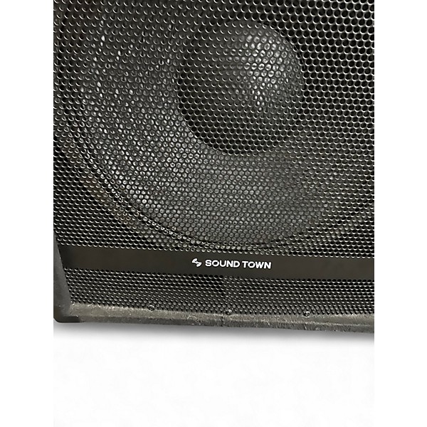 Used Sound Town Sound Town 18PWG Sub Powered Subwoofer