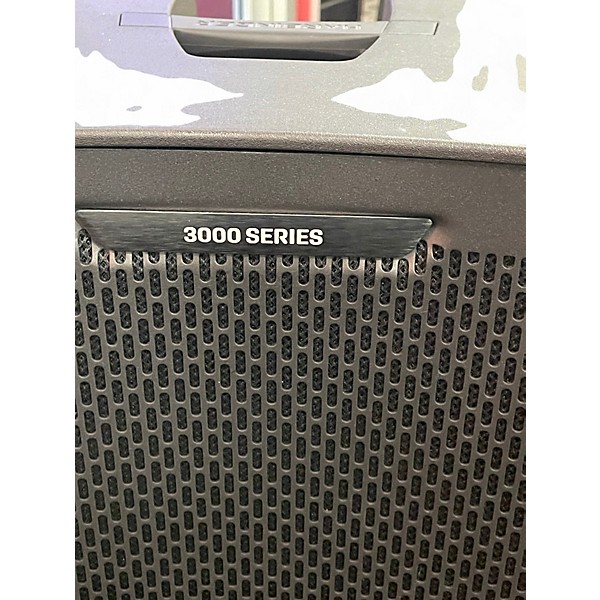Used Harbinger Vari V3415 Powered Speaker